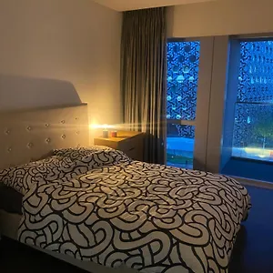 Apartment Luxury Near O2 And Canary Wharf, London