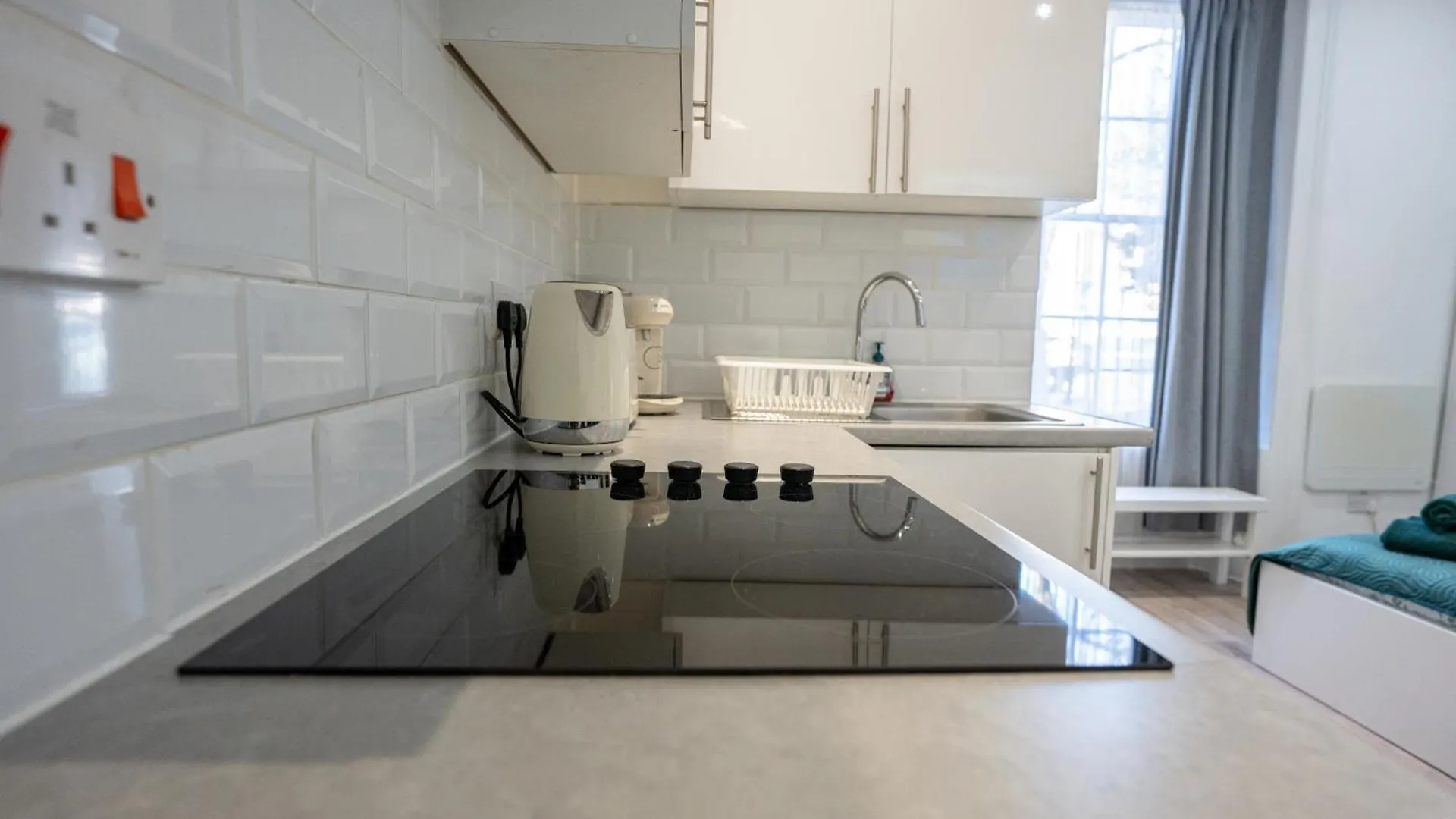Beautiful Studio Flat In Hackney Next To Overground Station London 0*,  United Kingdom