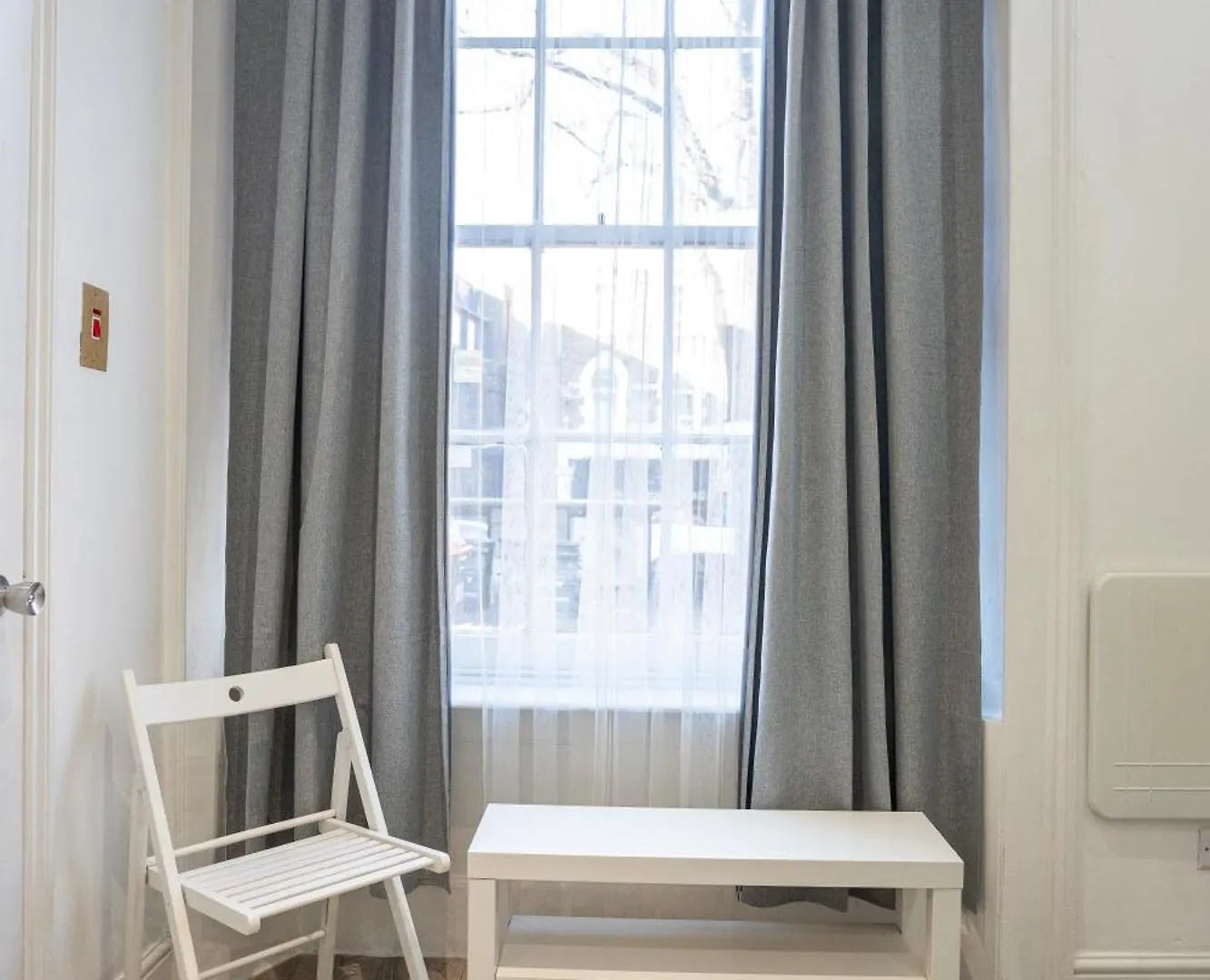 Apartment Beautiful Studio Flat In Hackney Next To Overground Station London