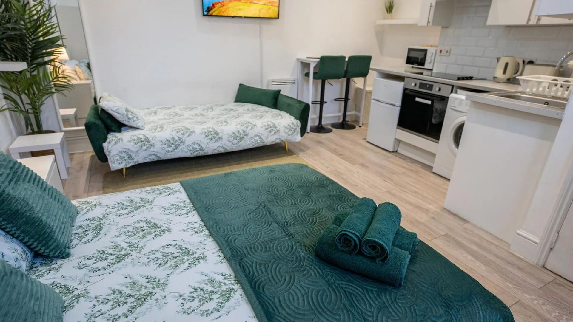 Beautiful Studio Flat In Hackney Next To Overground Station London 0*,  United Kingdom